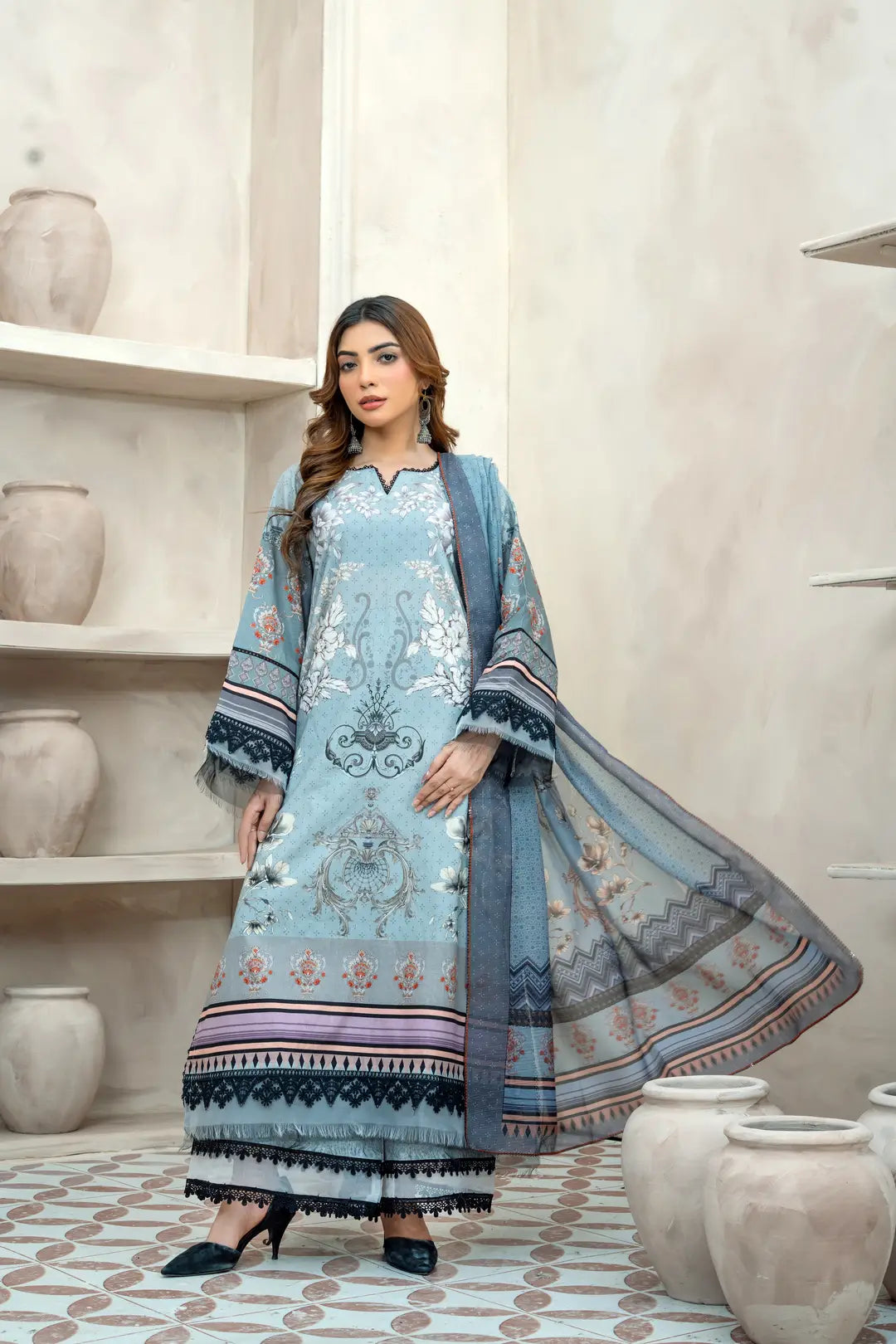 3 Pcs Women's Unstitched Printed Suit