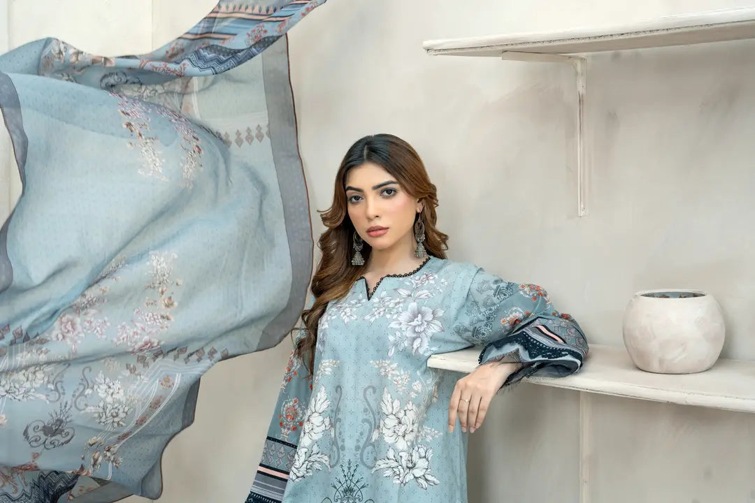 3 Pcs Women's Unstitched Printed Suit